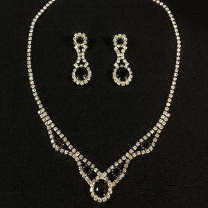 Glamorous Black Stones and Crystals Set